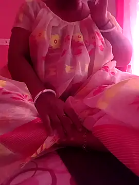 Cute-Swewty online show from July 27, 2026, 6:53 am