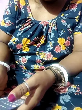 Cute-Swewty online show from December 16, 2025, 12:42 pm