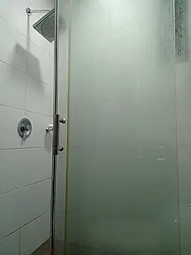 Snapshot of Esmeralda333 chatting on May 27, 2026, 11:39 am Esmeralda333 online show from May 27, 2026, 11:39 am