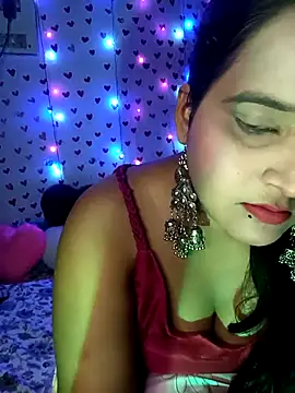 QueerSofty online show from September 18, 2025, 6:22 pm