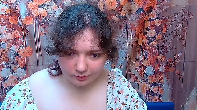 NeonilaLisova online show from November 22, 2025, 6:23 am