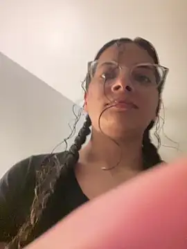 vixxnovalee online show from February 27, 2026, 10:15 am