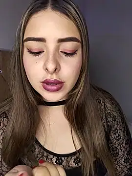 Snapshot of Nahomy_cm chatting on February 26, 2026, 6:52 pm Nahomy cm online show from February 26, 2026, 6:52 pm