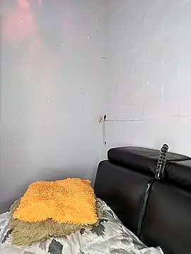 Snapshot of Nahomy_cm chatting on November 13, 2025, 7:18 pm Nahomy cm online show from November 13, 2025, 7:18 pm