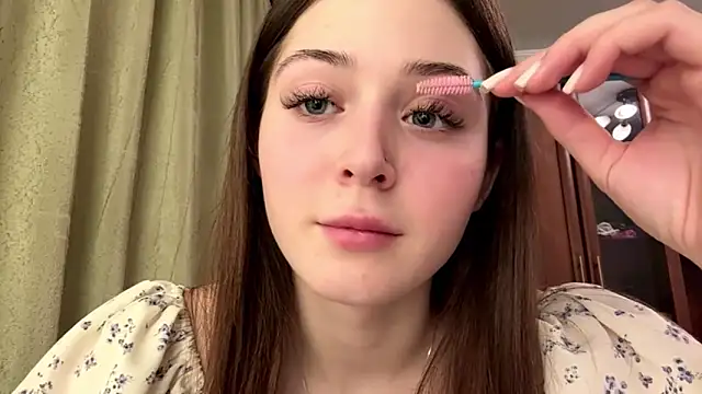 Adel strongwoman online show from February 26, 2026, 7:14 pm