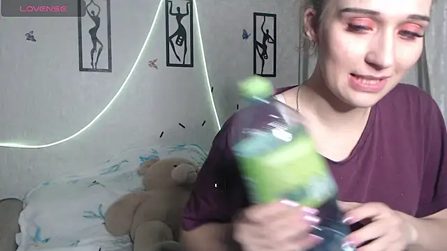 Snapshot of sweetest-cherry chatting on October 15, 2025, 5:10 pm sweetest-cherry online show from October 15, 2025, 5:10 pm