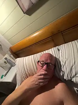 Snapshot of philefc chatting on October 15, 2025, 8:39 pm philefc online show from October 15, 2025, 8:39 pm