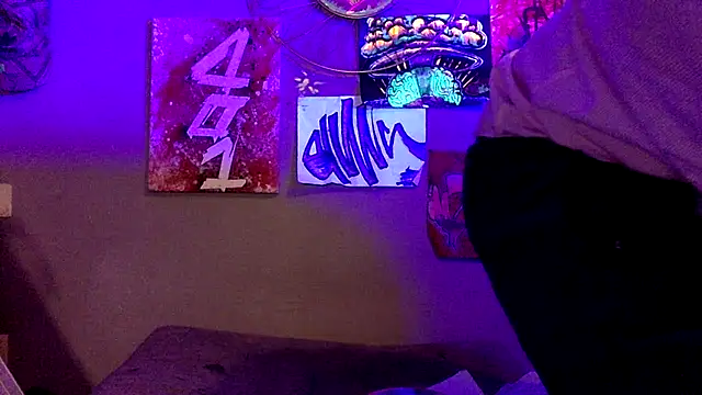 3615-ULLA online show from March 13, 2026, 9:09 pm