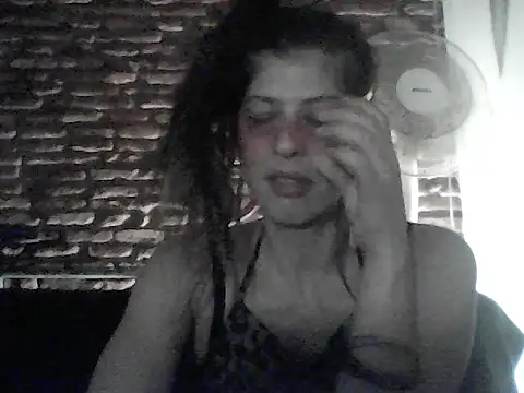 luzdelu online show from April 21, 2026, 2:01 pm