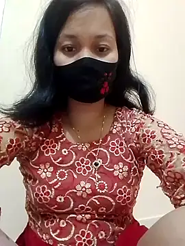 Sweet Bindika07 online show from September 27, 2025, 3:40 pm