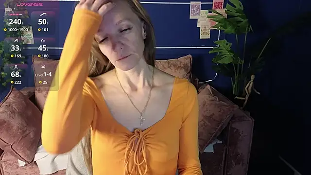 Jesica mooon online show from February 13, 2026, 1:38 am