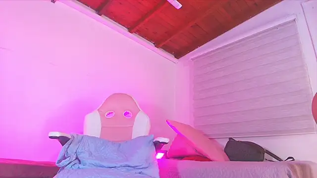 emma madi online show from October 8, 2025, 11:56 am