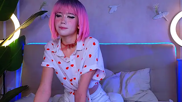 PhyllisSanchez online show from November 8, 2025, 9:40 pm