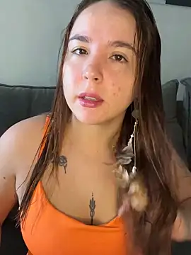 m0ranguinh0s2 online show from June 16, 2026, 12:38 pm