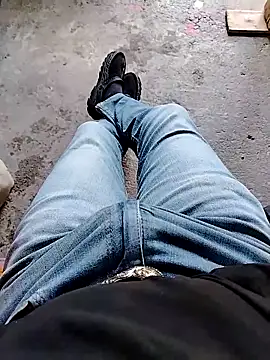 Alaver2587 online show from March 22, 2026, 6:20 pm