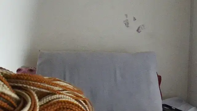 SexyBitchx01 online show from October 24, 2025, 6:07 pm