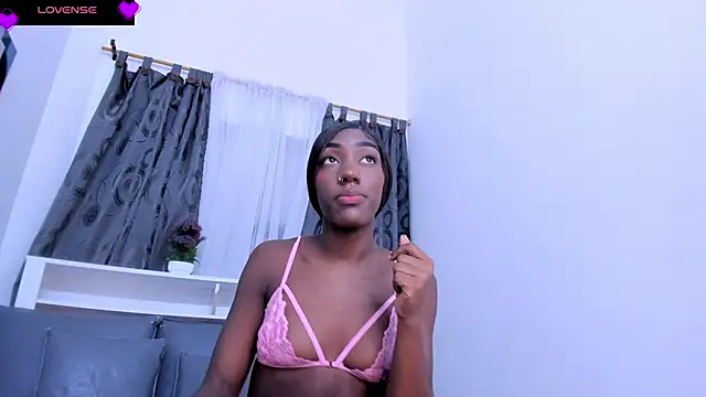 Mistt Mia online show from February 11, 2026, 6:19 pm