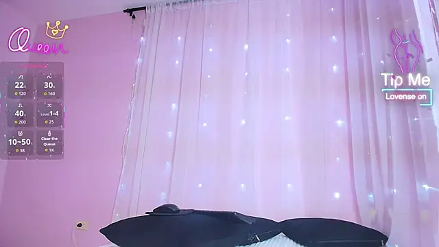 SunnyGilmoree online show from January 17, 2026, 7:50 pm