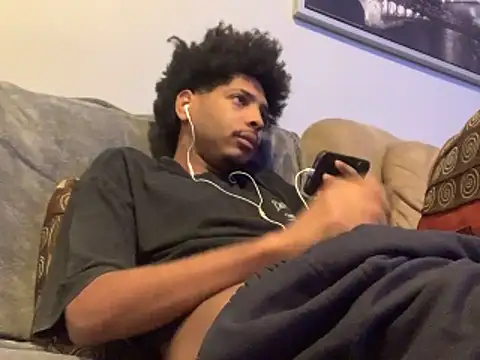 Snapshot of Insurance-03 chatting on October 17, 2025, 9:38 pm Insurance-03 online show from October 17, 2025, 9:38 pm