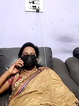 mallu-lover online show from September 27, 2025, 2:34 pm
