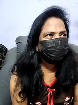 mallu-lover online show from September 20, 2025, 1:16 pm