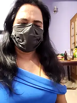 Snapshot of mallu-lover chatting on October 31, 2025, 1:52 pm mallu-lover online show from October 31, 2025, 1:52 pm