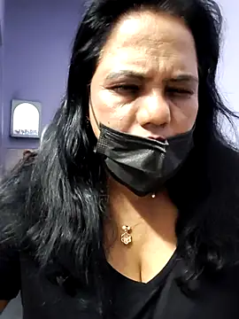 Snapshot of mallu-lover chatting on October 15, 2025, 12:57 pm mallu-lover online show from October 15, 2025, 12:57 pm