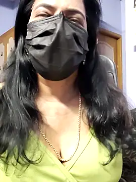 Snapshot of mallu-lover chatting on November 13, 2025, 1:31 am mallu-lover online show from November 13, 2025, 1:31 am