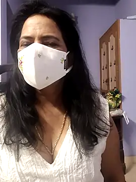 Snapshot of mallu-lover chatting on November 16, 2025, 2:27 am mallu-lover online show from November 16, 2025, 2:27 am