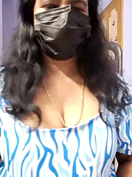 Snapshot of mallu-lover chatting on November 4, 2025, 4:16 am mallu-lover online show from November 4, 2025, 4:16 am