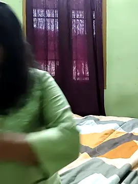 mallu-lover online show from April 17, 2026, 5:32 am