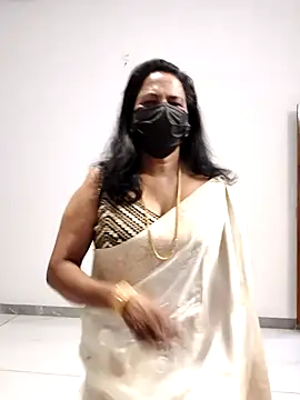 mallu-lover online show from February 28, 2026, 1:00 pm