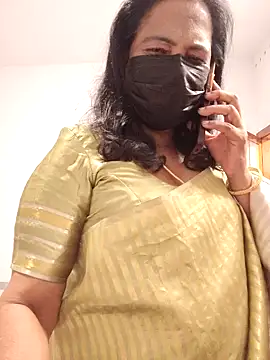 mallu-lover online show from February 25, 2026, 2:50 pm