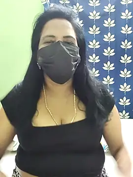 mallu-lover online show from October 1, 2025, 5:50 pm