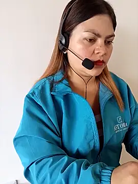 LUCIANA  99 online show from September 18, 2025, 1:47 pm