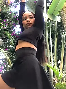 Snapshot of SophiaGuzman chatting on February 20, 2026, 4:42 pm SophiaGuzman online show from February 20, 2026, 4:42 pm