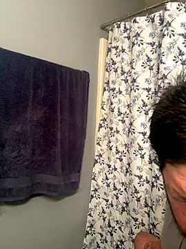 willama111970 online show from October 20, 2025, 3:23 pm