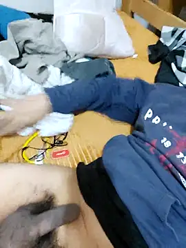 Snapshot of luislimafuego chatting on October 3, 2025, 9:49 pm luislimafuego online show from October 3, 2025, 9:49 pm