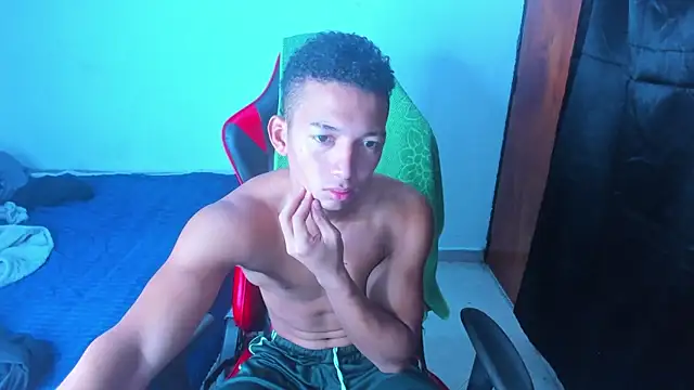 JuanchiT66 online show from April 15, 2026, 6:56 pm