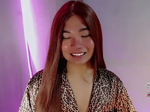 Snapshot of slutty_piinkie chatting on May 6, 2026, 11:53 pm slutty piinkie online show from May 6, 2026, 11:53 pm