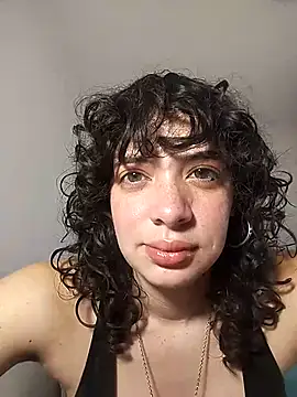 sajecrismaa online show from April 11, 2026, 6:00 pm