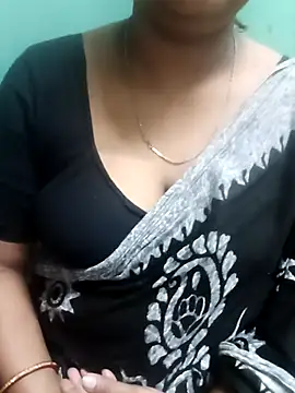 suparnadas141414 online show from October 31, 2025, 2:35 pm