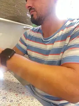 imooLoov online show from October 27, 2025, 1:12 pm