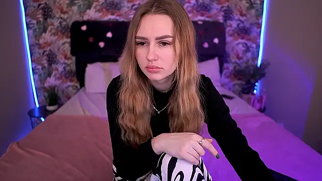 Snapshot of GabriellaJass chatting on February 12, 2026, 9:14 pm GabriellaJass online show from February 12, 2026, 9:14 pm