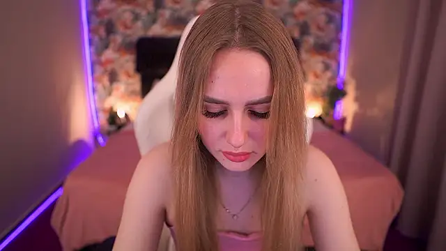 Snapshot of GabriellaJass chatting on February 3, 2026, 10:04 pm GabriellaJass online show from February 3, 2026, 10:04 pm