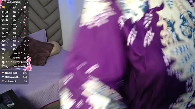 heluejamil online show from November 8, 2025, 7:45 am