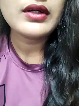 Cute pinkii online show from November 24, 2025, 7:47 pm