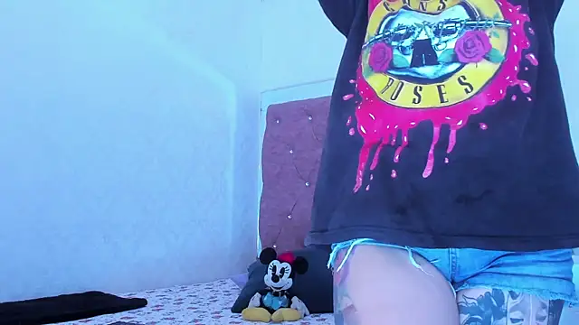 JulianaCarter online show from February 21, 2026, 7:27 pm