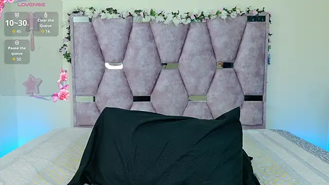 Snapshot of lana_and_liam_ chatting on November 22, 2025, 10:47 am lana and liam online show from November 22, 2025, 10:47 am