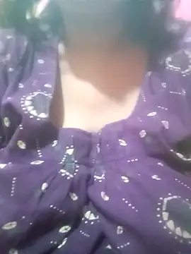 Ritika Hot online show from October 6, 2025, 1:18 am